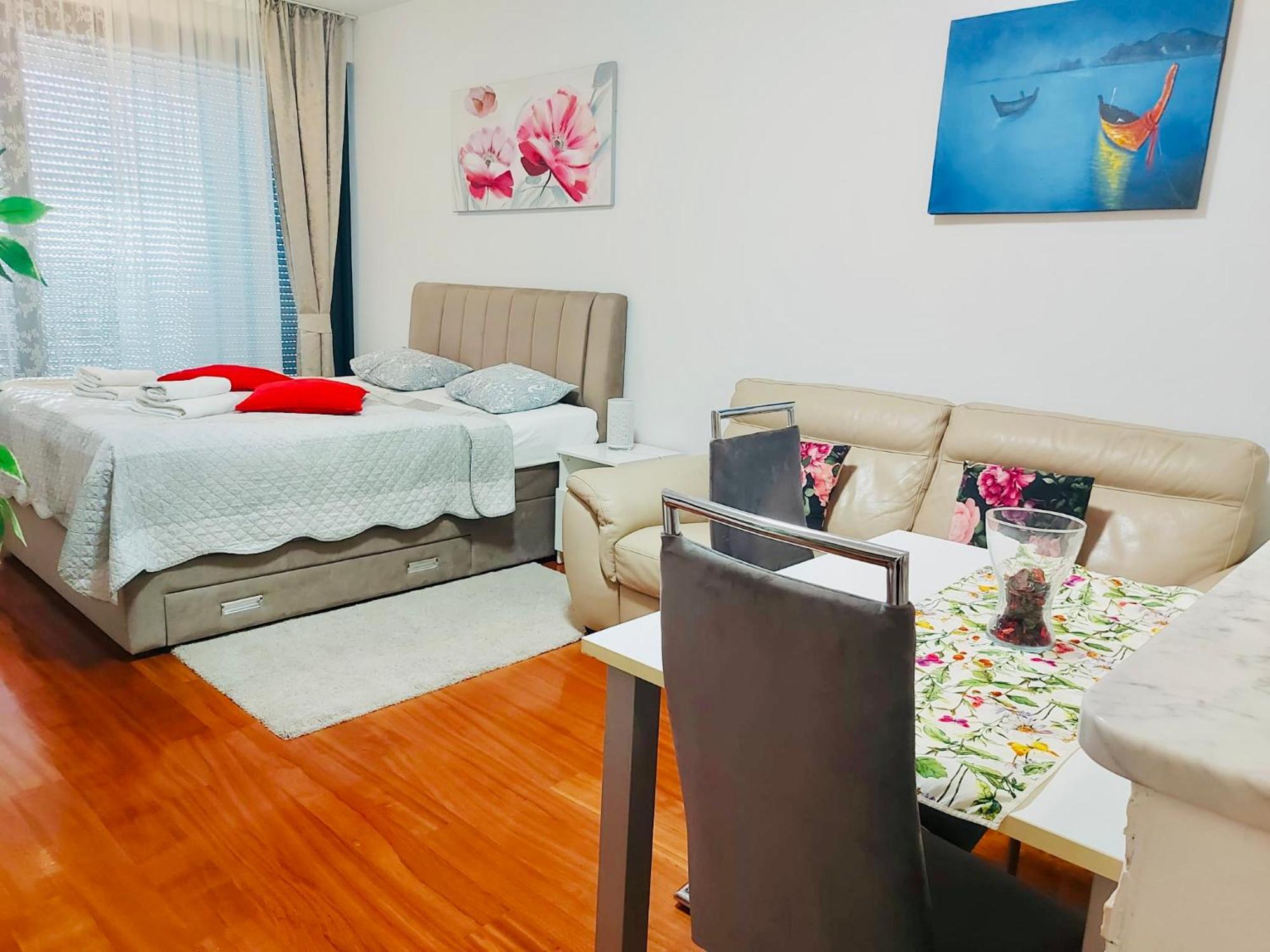 Nova Galerija West App Mary Appartement Zagreb Buitenkant foto