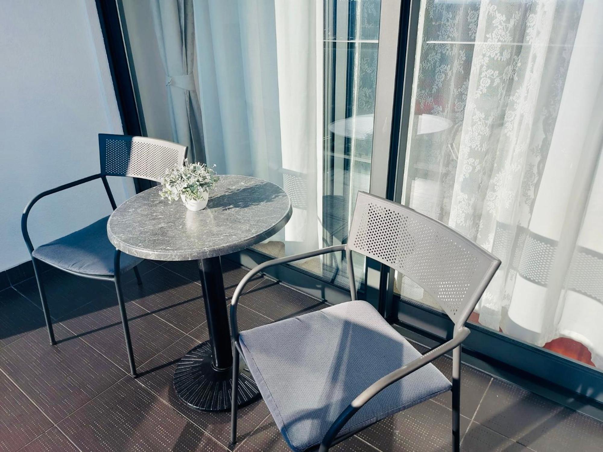 Nova Galerija West App Mary Appartement Zagreb Buitenkant foto